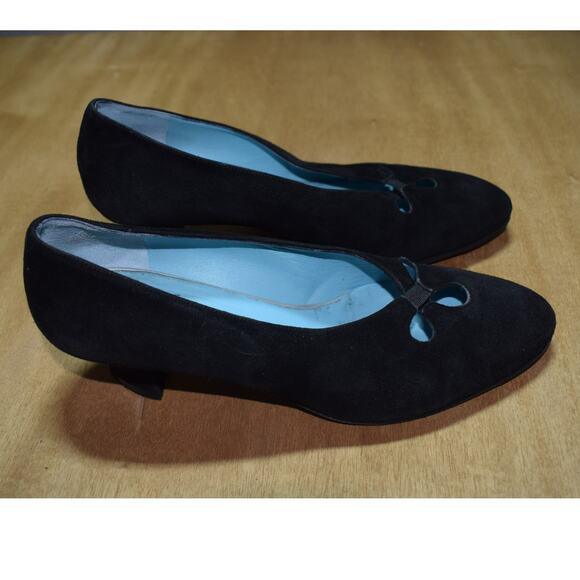 Thierry Rabotin Black Suede Low Heel Pumps Size 37 (US 7) - Picture 2 of 4